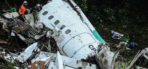 Tragedia de Chapecoense fue por falta de combustible del avi&oacute;n
