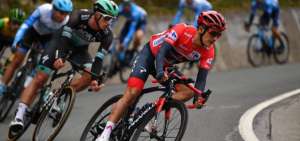 Carapaz mantiene el liderato de la Vuelta a Espa&ntilde;a