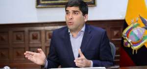 Otto Sonnenholzner renuncia a la Vicepresidencia de Ecuador
