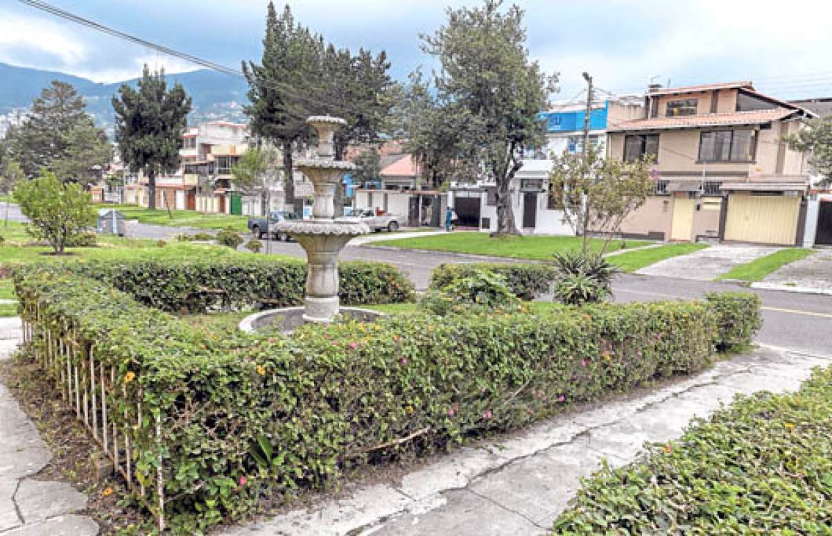 El barrio todav&iacute;a conserva varias casas antiguas que se combinan con edificios modernos levantados a partir de la d&eacute;cada de 1980. Foto: Marco Salgado.