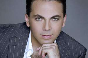 Cristian Castro: Creo que soy lesbiana