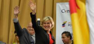 Cynthia Viteri y Mauricio Pozo criticaron la ausencia del vicepresidenciable de CREO a un debate televisivo.