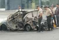 Policía investiga explosión de taxi en Guayaquil