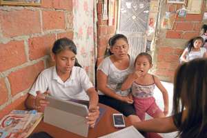 G&eacute;nesis L&oacute;pez cursa el octavo a&ntilde;o de b&aacute;sica en el colegio Romel Mosquera Jurado, en Horizontes del Fort&iacute;n. Foto: Eduardo Escobar / El Tel&eacute;grafo