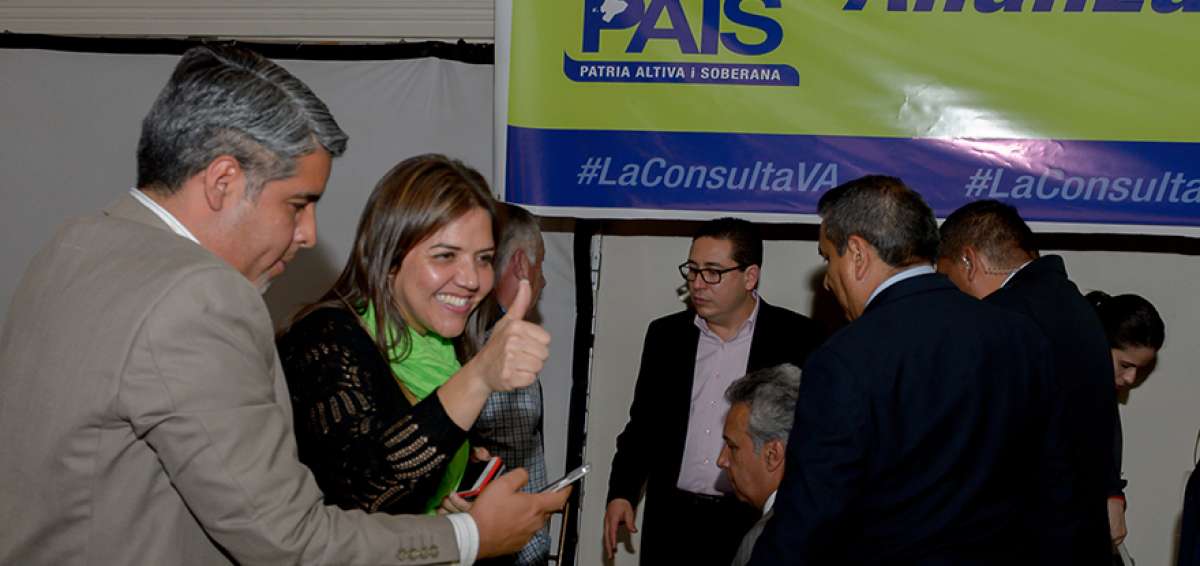 La Vicepresidenta encargada se considera fundadora del movimiento PAIS, ya que surgi&oacute; de ABA, uno de los brazos del movimiento pol&iacute;tico.      