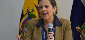 Ministra de Gobierno reiter&oacute; que acudir&aacute; a la Asamblea cuantas veces sea necesario