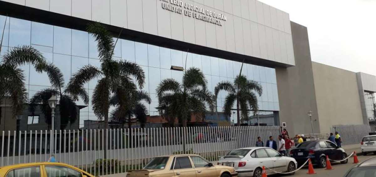 El Tribunal de Garant&iacute;as Penales de Dur&aacute;n emiti&oacute; la sentencia y dispuso adem&aacute;s al procesado una multa de 1.500 salarios b&aacute;sicos unificados.