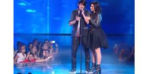 Christopher V&eacute;lez est&aacute; en La Banda "ideal" de Laura Pausini