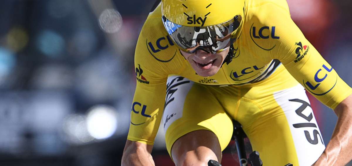 Froome gana la segunda contrarreloj y ya divisa los Campos El&iacute;seos