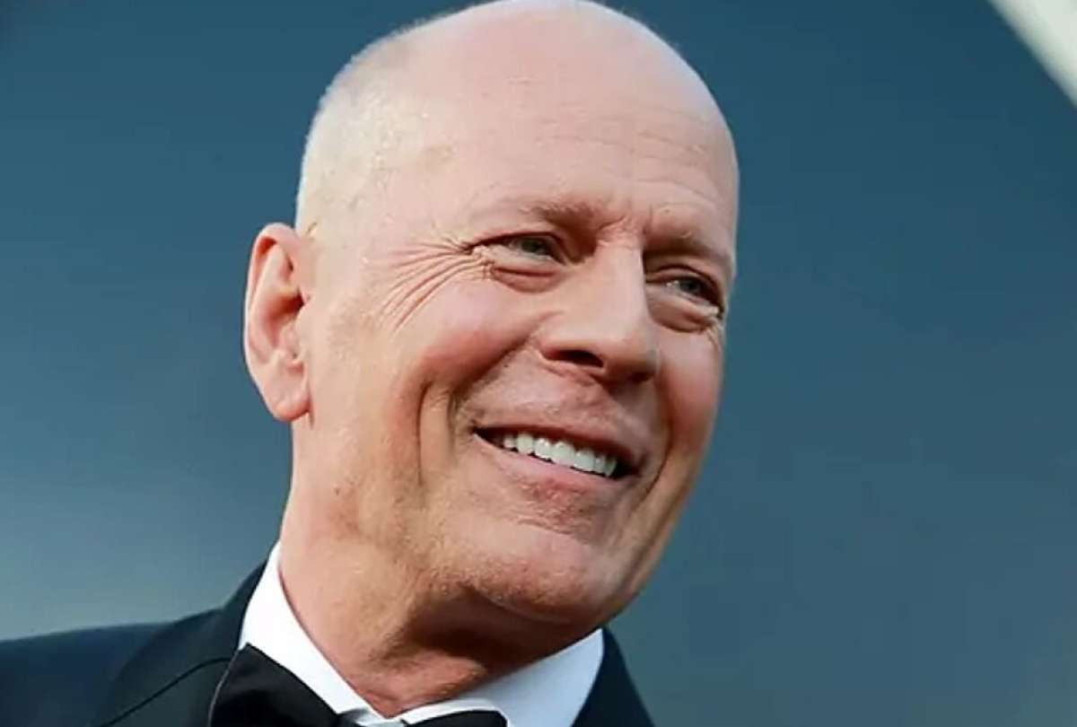 El actor se había retirado a inicios de este año por un trastorno de afasia.
