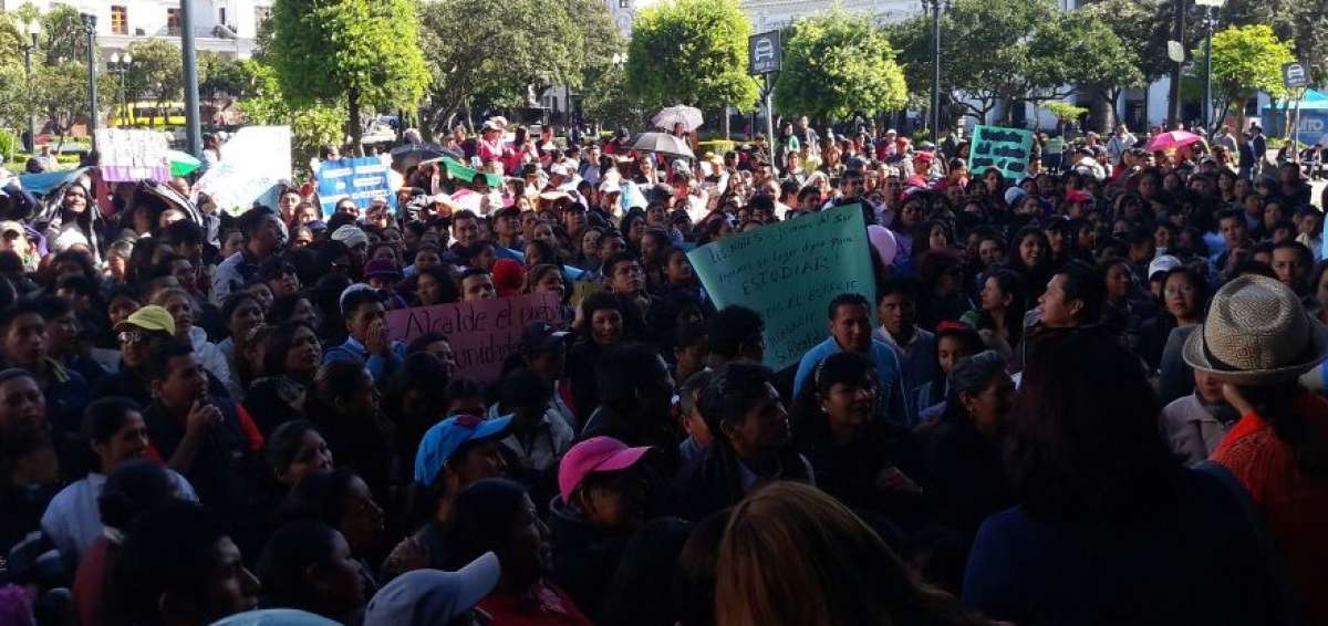 Ciudadanos exigen al cabildo capitalino que facilite donaci&oacute;n de terrenos para escuelas