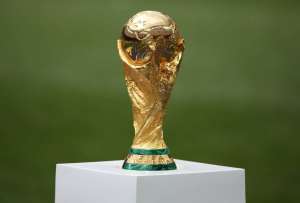 La FIFA anuncia cifra récord de ingresos y debatirá formato del Mundial 2026