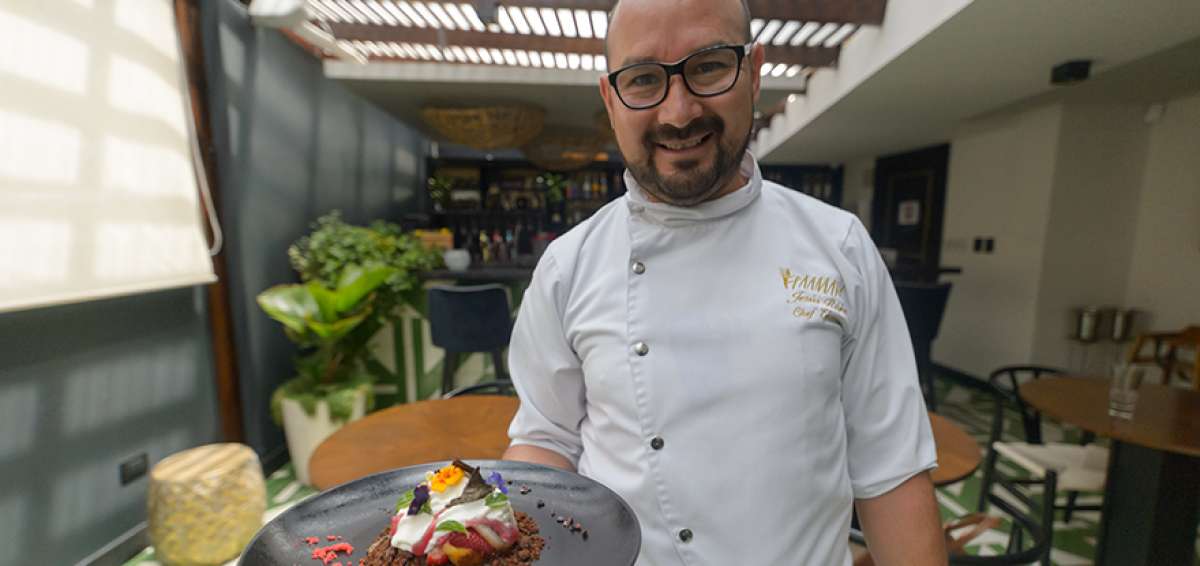 El chef Jes&uacute;s Rojas lleg&oacute; hace 12 a&ntilde;os a Quito desde Per&uacute;. Le gustaron la gente y la variedad de productos.