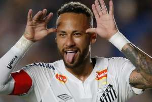 Neymar, señalado como heredero de una fortuna millonaria en Brasil