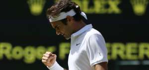 Federer remonta 2 sets a Cilic y pasa a semifinales de Wimbledon