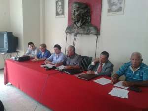 Partido Comunista realizar&aacute; vigilia para defender la democracia en el pa&iacute;s