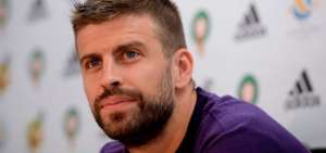 "Fue una etapa muy bonita con Eurocopa y Mundial, muy feliz por haber participado en todos estos &eacute;xitos, pero ahora me quiero centrar en el Bar&ccedil;a, me quedan a&ntilde;os aqu&iacute; y cuantos m&aacute;s mejor", dijo Piqu&eacute;