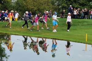 Lydia Ko (primera a la derecha) tiene 17 a&ntilde;os de edad. Foto: AFP