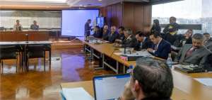 Los procesados y sus abogados acudieron ayer, a la Corte Nacional de Justicia, a la audiencia convocada.