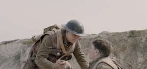 1917 es una pel&iacute;cula b&eacute;lica y &eacute;pica brit&aacute;nica del a&ntilde;o 2019, dirigida y producida por Sam Mendes y es para muchos la gran favorita.