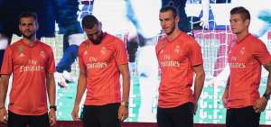 Real Madrid present&oacute; nueva indumentaria color coral