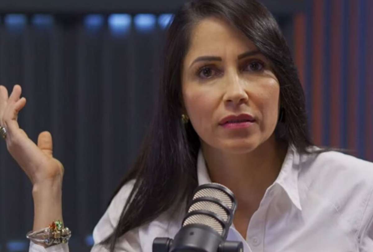 La excandidata a la presidencia, Luisa González, escribió una dura crítica en contra del alcalde de Guayaquil, Aquiles Alvarez, y de Pabel Muñoz por reunirse la reunión que mantuvieron días antes de la llegada de Marco Rubio a Ecuador. 