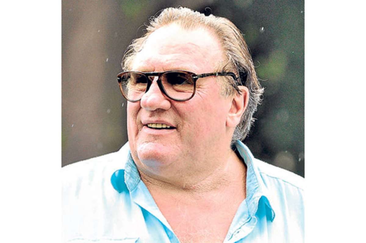 Actor presion&oacute; para exhibir filme sobre la  FIFA