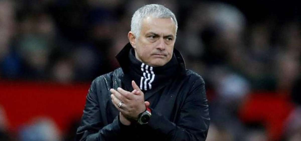 Mourinho: "El f&uacute;tbol tiene el poder de educar y de unir a la gente"