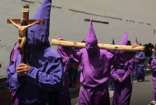 En Quito, la procesión de los cucuruchos es uno de los eventos religiosos más tradicionales del Viernes Santo.