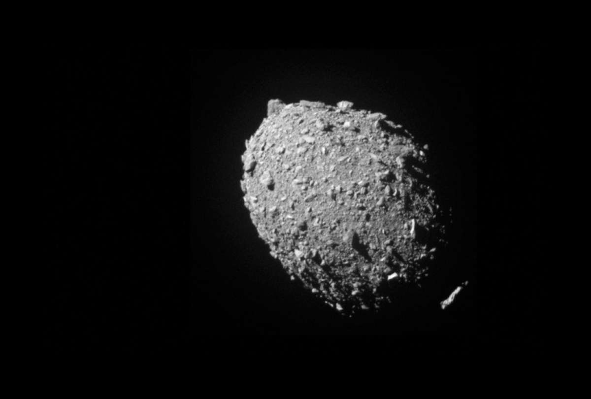 La Nasa culminó con éxito su misión para desviar un asteroide.