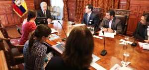 El presidente Len&iacute;n Moreno se reuni&oacute; con el frente social de su gobierno.