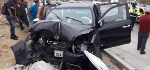 En la v&iacute;a Terminal-Pascuales, norte de Guayaquil, se registr&oacute; uno de los accidentes la ma&ntilde;ana de este domingo 24 de noviembre de 2019. Un ocupante del veh&iacute;culo falleci&oacute;.