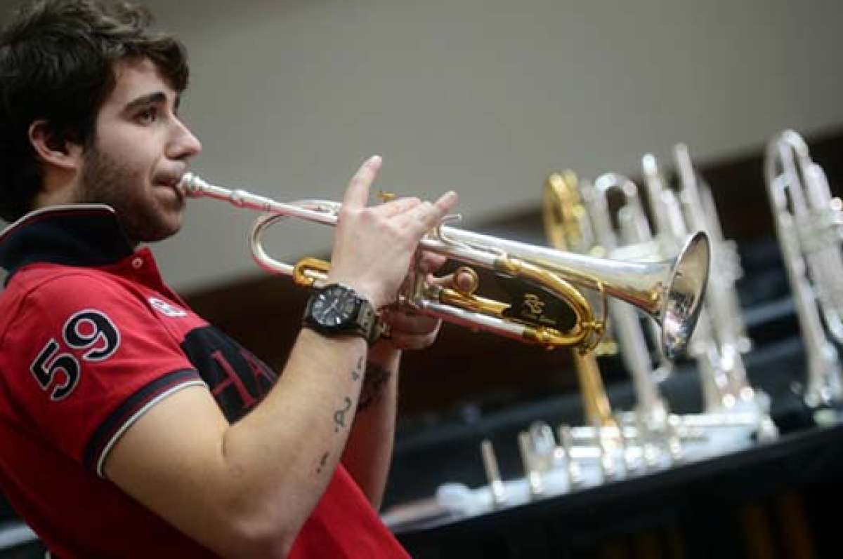 El trompetista actuar&aacute; esta noche con la Orquesta Sinf&oacute;nica Nacional del Ecuador. Foto: Santiago Aguirre