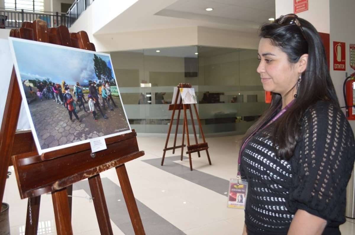 En el Centro de Atenci&oacute;n Ciudadana (CAC) de Latacunga se realizan exposiciones. 