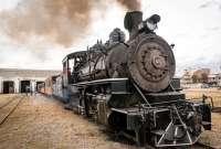 El presidente Guillermo Lasso hizo recorrió la ruta que se reactivará del ferrocarril.