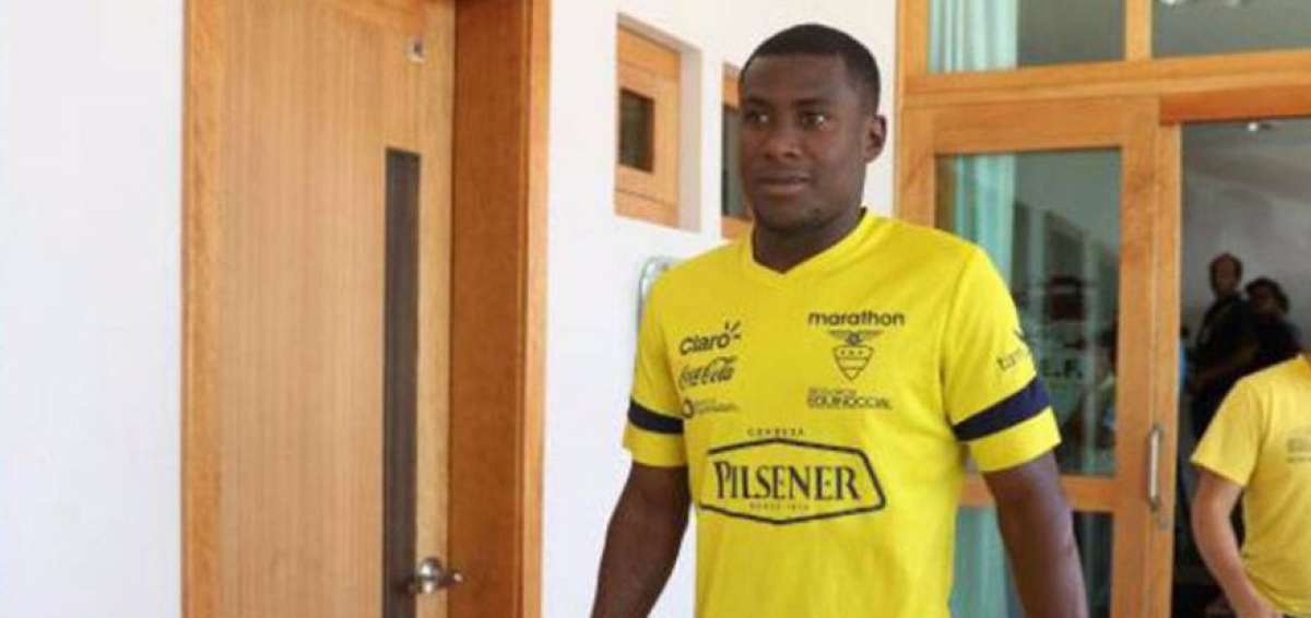 Le&oacute;n pretende reintegrar a Caicedo a mediados de a&ntilde;o