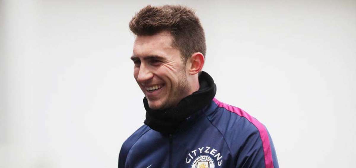 El City anuncia el fichaje de Laporte y niega que tire el dinero