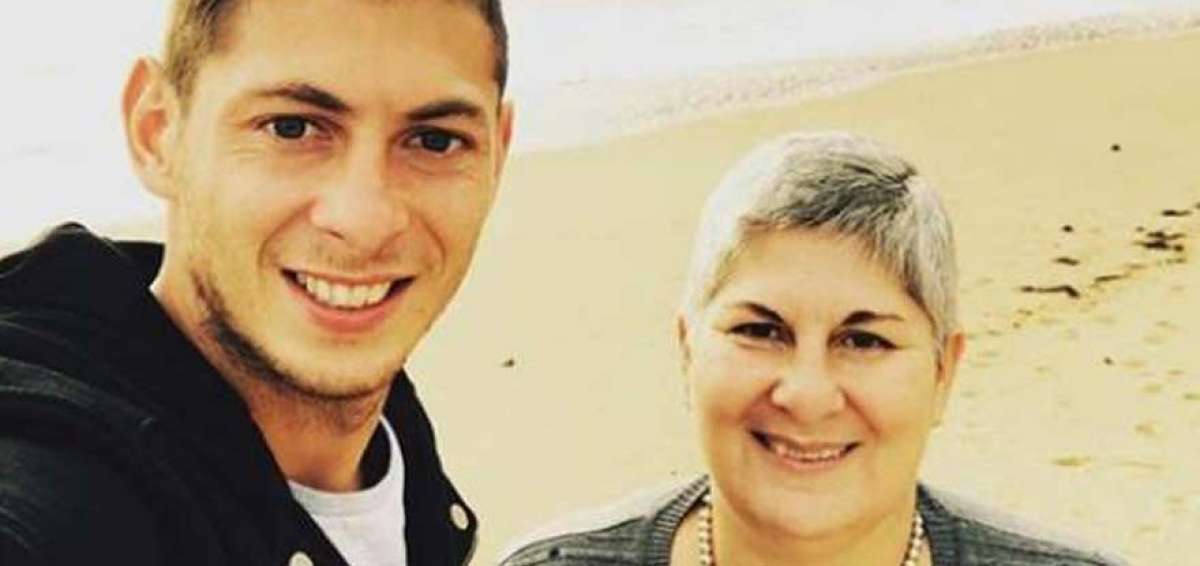 La madre de Sala exige que se aclare el accidente de su hijo