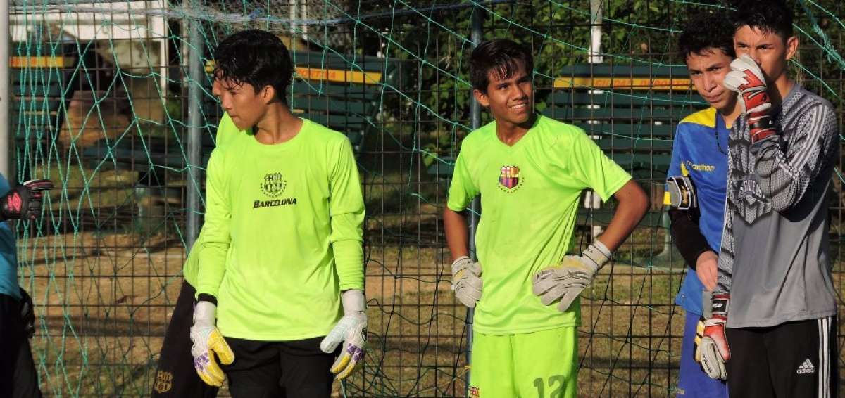 Los menores entrenan las tardes en la Ciudad Deportiva Carlos P&eacute;rez Perasso, norte de Guayaquil. Na&iacute;n Rivadeneira es el t&eacute;cnico de las formativas.      