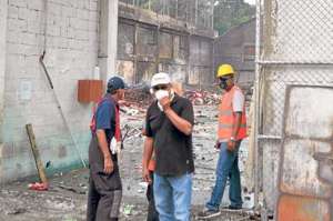 Las causas de incendio en bodega no son esclarecidas     