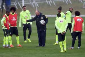 Brasil y Holanda, selecciones que traicionaron su estilo de juego