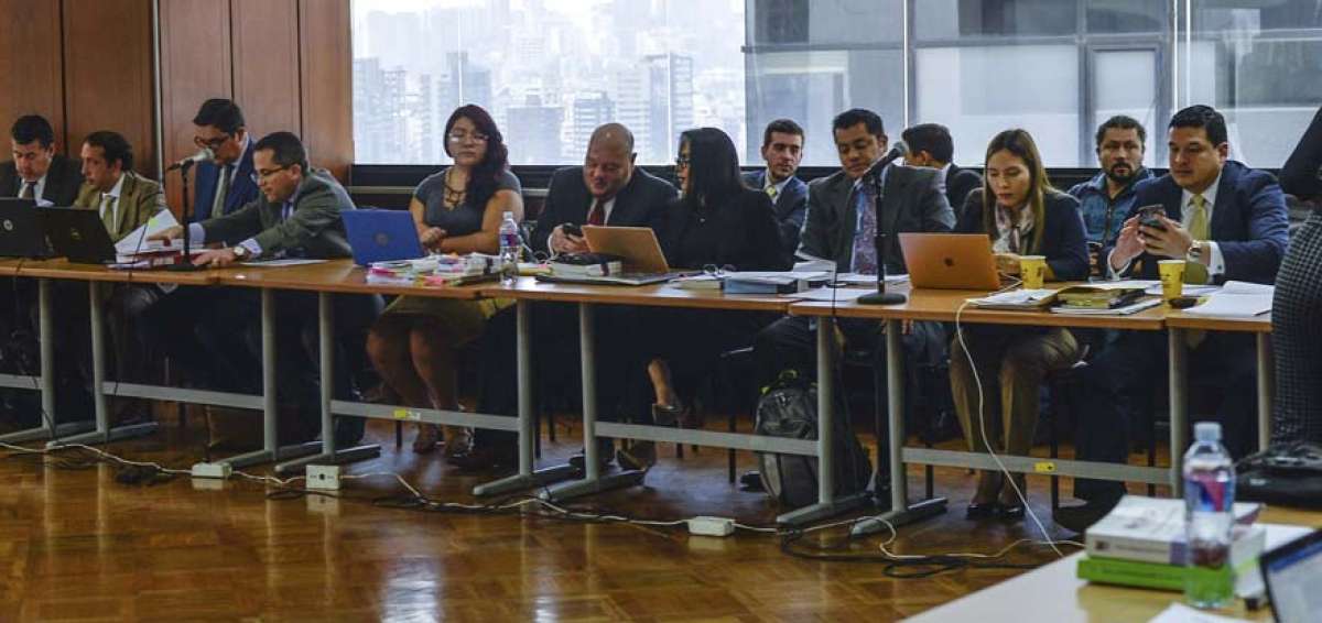 Los abogados de los procesados est&aacute;n advertidos de que si no acuden ser&aacute;n representados por la Defensa P&uacute;blica.