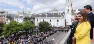 La vicepresidenta Mar&iacute;a Alejandra Vicu&ntilde;a durante pasado acto de Cambio de Guardia en Carondelet.