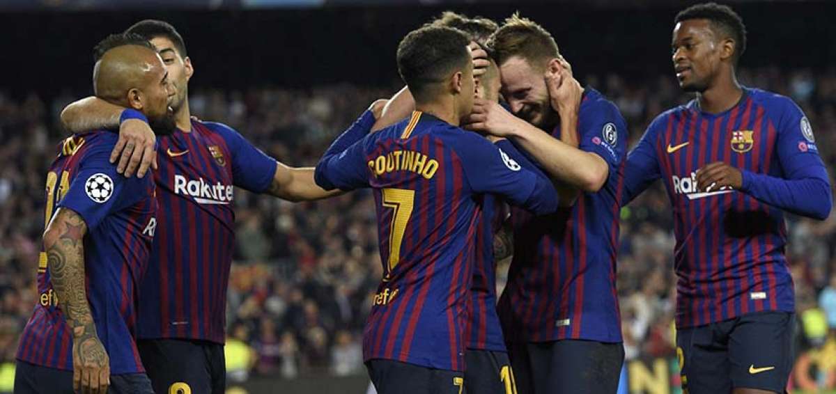 El FC Barcelona llega al cl&aacute;sico ante el Real Madrid como l&iacute;der de la Liga, con ventaja de cuatro puntos sobre el elenco madrile&ntilde;o, que en cambio se sit&uacute;a en posiciones secundarias, fuera de la zona de clasificaci&oacute;n a torneos europeos.  