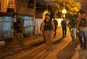 Tres barrios, considerados de alta peligrosidad en Manabí, fueron intervenidos por personal de las Fuerzas Armadas. 