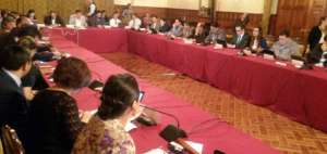 El gabinete ampliado analiz&oacute; los mecanismos para apoyar a los damnificados por el terremoto del s&aacute;bado pasado. 