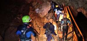 Hollywood har&aacute; pel&iacute;cula sobre el rescate en la cueva de Tailandia