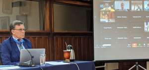 El ministro de Agricultura y Ganader&iacute;a de Ecuador, Xavier Lazo, particip&oacute; en la reuni&oacute;n virtual.