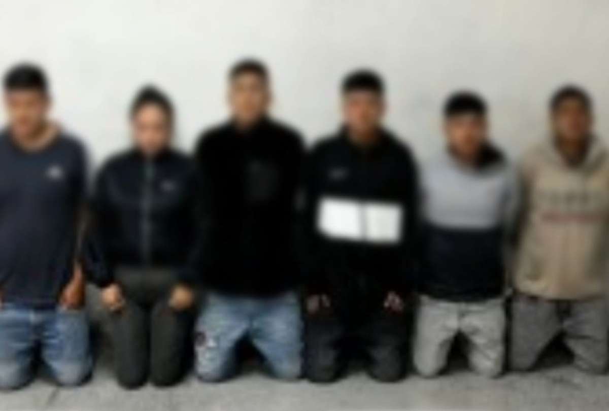 La Policía Nacional presentó a los detenidos, sospechosos de robar celulares