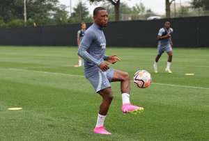 Pervis Estupiñán todavía no está listo para jugar